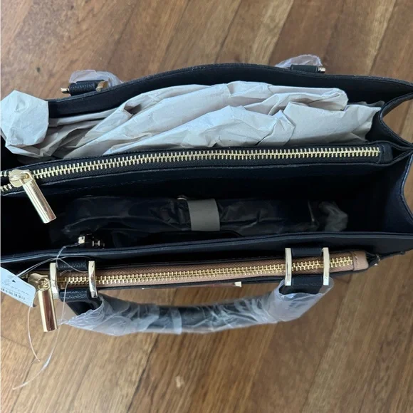 Ann Taylor Black and Tan Two Piece Women's Bag. NWT. Gift ready. Ships fast. - Picture 4 of 14